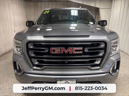 Used 2021 GMC Sierra 1500 AT4 w/ AT4 Value Package AWD/4WD image 7