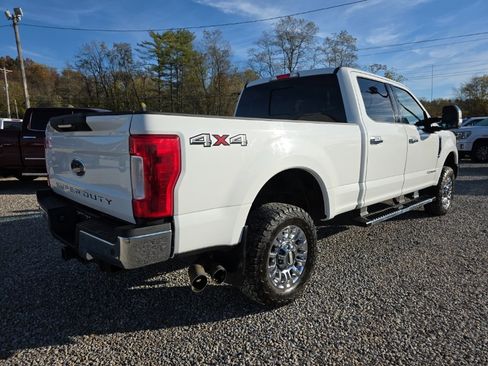 Used 2018 Ford F250 Lariat w/ Lariat Ultimate Package image 5