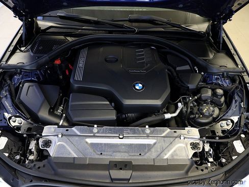 Certified 2024 BMW 330i xDrive Sedan w/ Premium Package AWD/4WD image 39