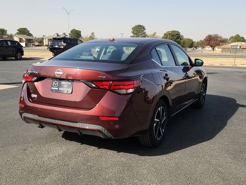 Used 2024 Nissan Sentra SV image 7