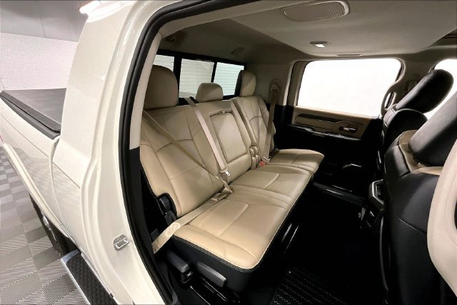 Used 2023 RAM 2500 Limited w/ Towing Technology Group AWD/4WD image 25