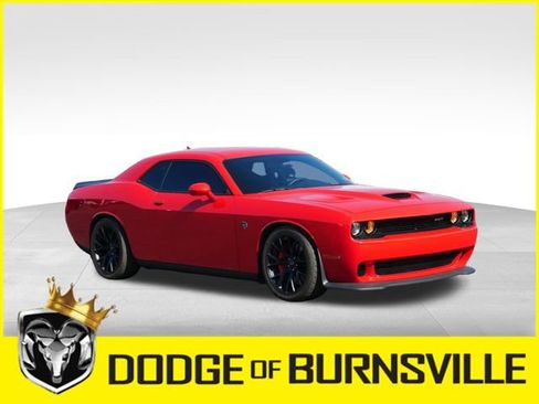 Used 2015 Dodge Challenger SRT Hellcat image 1