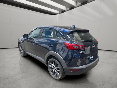 Used 2018 MAZDA CX-3 Touring w/ Preferred Equipment Package AWD/4WD image 5