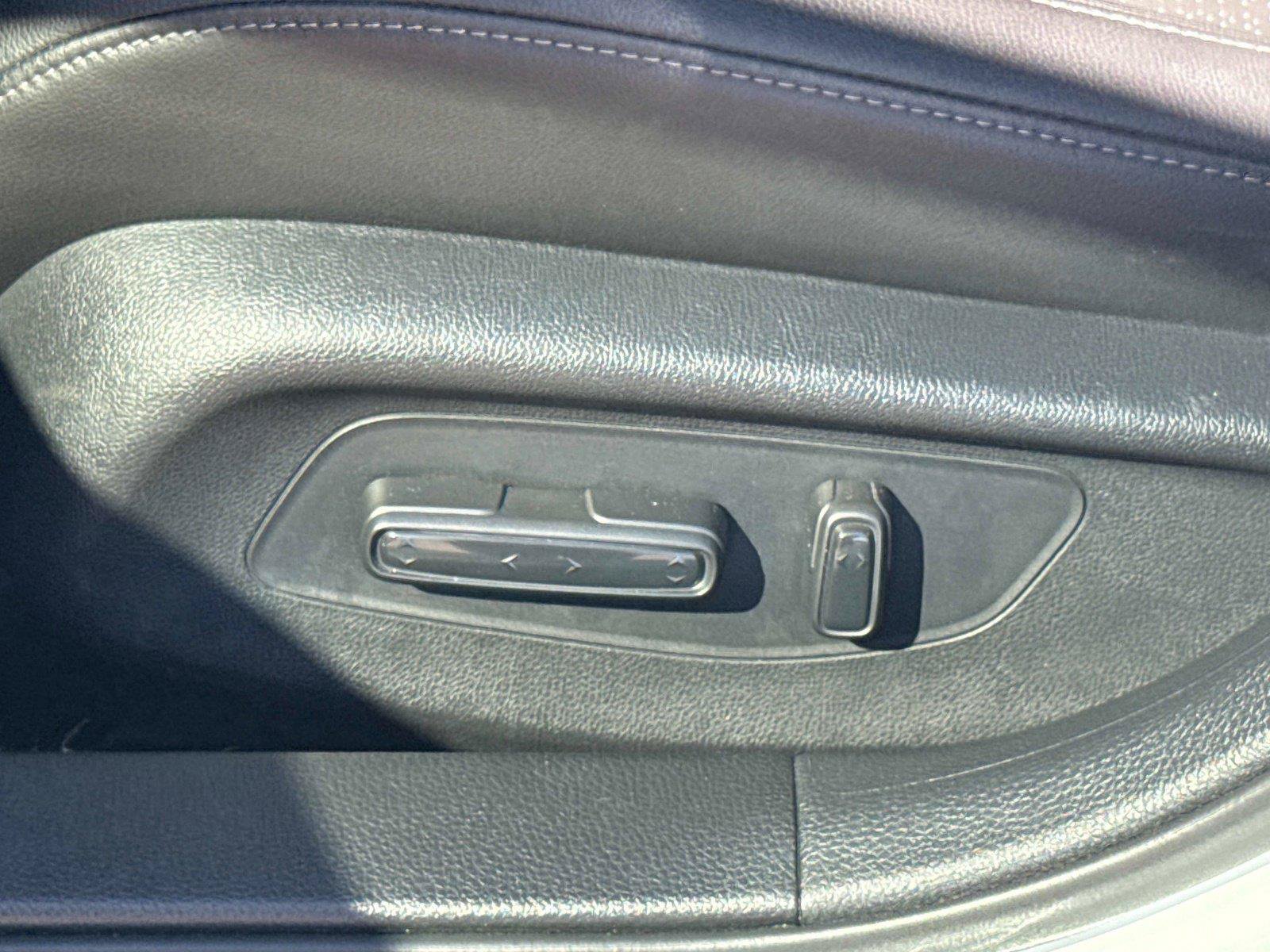 Certified 2025 Honda Civic Sport Touring image 18