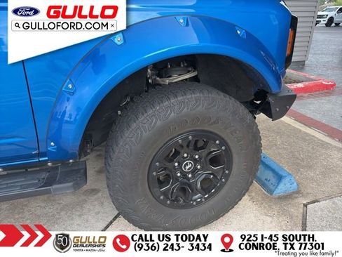 Used 2023 Ford Bronco Wildtrak image 4