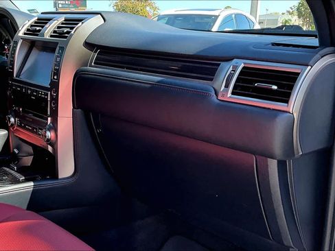 Used 2021 Lexus GX 460 Premium w/ Premium Plus Package image 19