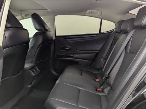 Used 2023 Lexus ES 300h w/ Premium Package FWD image 17