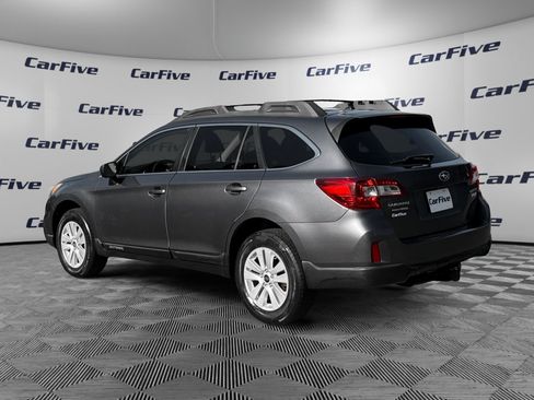Used 2015 Subaru Outback 2.5i Premium AWD/4WD image 3