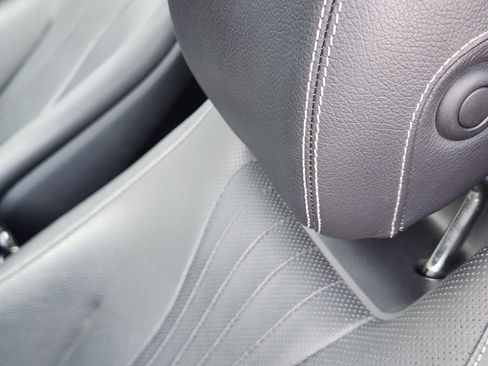 Used 2021 Mercedes-Benz E 450 Coupe image 16