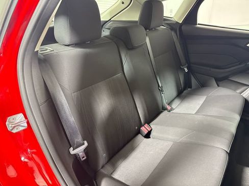 Used 2016 Ford Focus SE FWD image 15