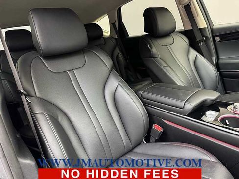 Used 2025 Genesis GV80 2.5T Standard AWD/4WD image 21
