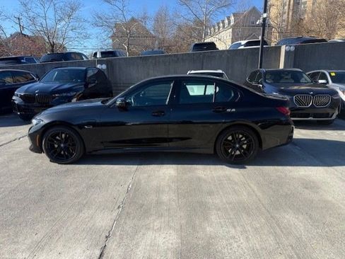 Certified 2023 BMW 330e xDrive w/ M Sport Package image 4