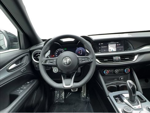 New 2026 Alfa Romeo Stelvio Sprint w/ Convenience Package AWD/4WD image 38