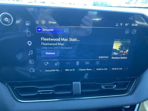 Used 2026 Chevrolet Equinox RS w/ Safety and Technology Package image 16