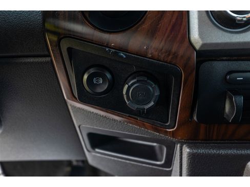 Used 2016 Ford F350 Lariat w/ Lariat Ultimate Package image 18