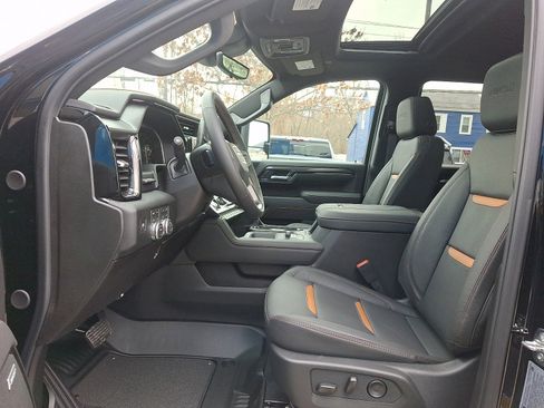 New 2026 GMC Sierra 2500 AT4 w/ AT4 Premium Plus Package image 13