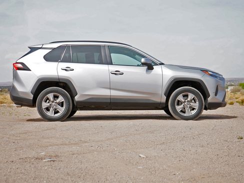 Used 2024 Toyota RAV4 XLE image 14