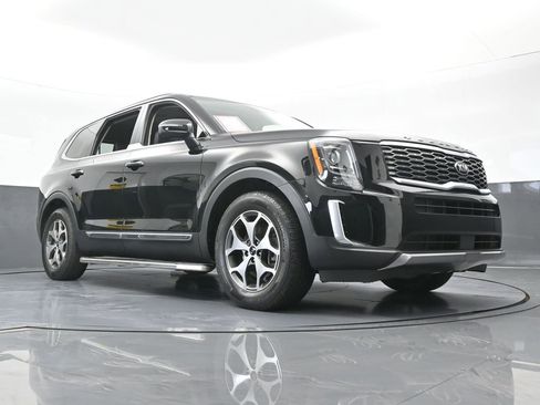 Used 2021 Kia Telluride EX image 71