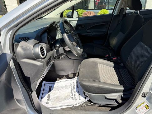 Used 2024 Nissan Versa S w/ Trunk Package FWD image 10