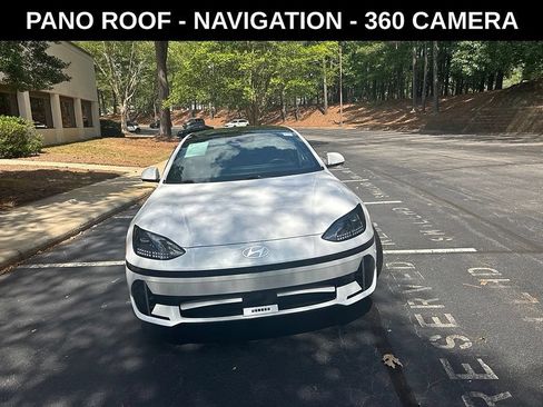 Used 2023 Hyundai Ioniq 6 Limited AWD/4WD image 2