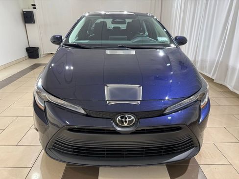 Certified 2023 Toyota Corolla LE image 5