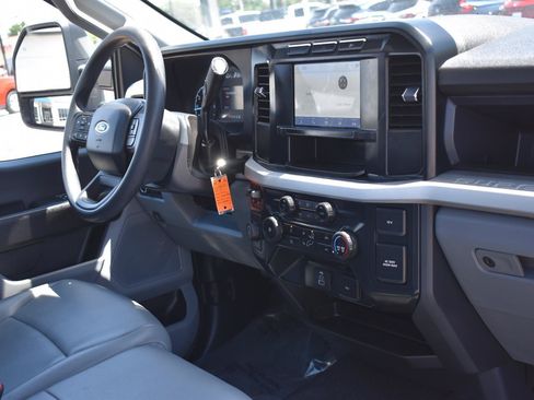 Used 2024 Ford F250 XL w/ XL Driver Assist Package RWD image 13