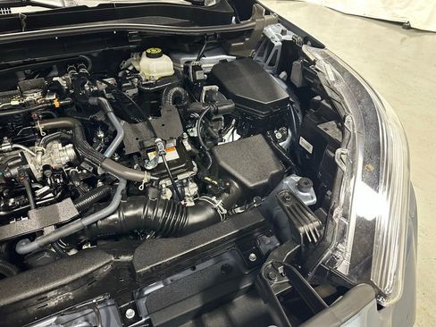 Used 2025 Toyota Corolla Cross XSE image 69