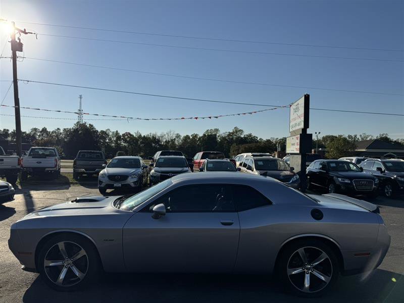 Used 2016 Dodge Challenger R/T Plus RWD image 5