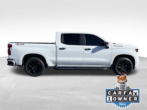 Used 2023 Chevrolet Silverado 1500 RST w/ Redline Edition image 2