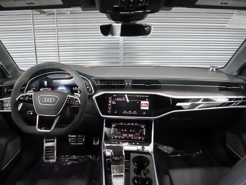 New 2025 Audi RS 6 performance image 10