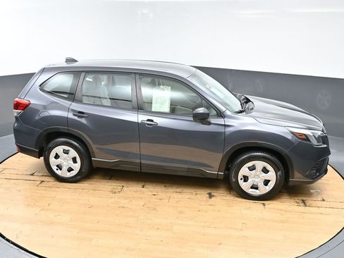 Used 2022 Subaru Forester image 44