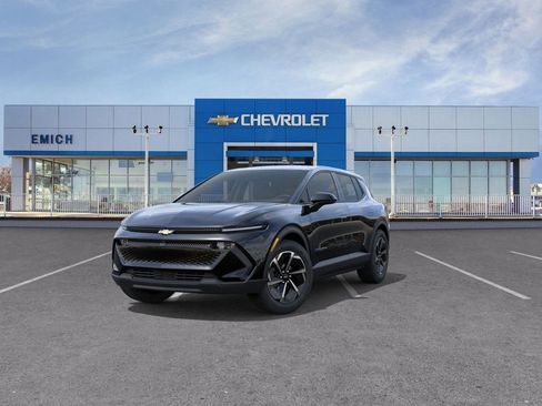 New 2026 Chevrolet Equinox EV LT image 8