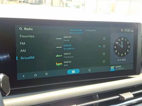 New 2025 Hyundai Santa Cruz SE image 16