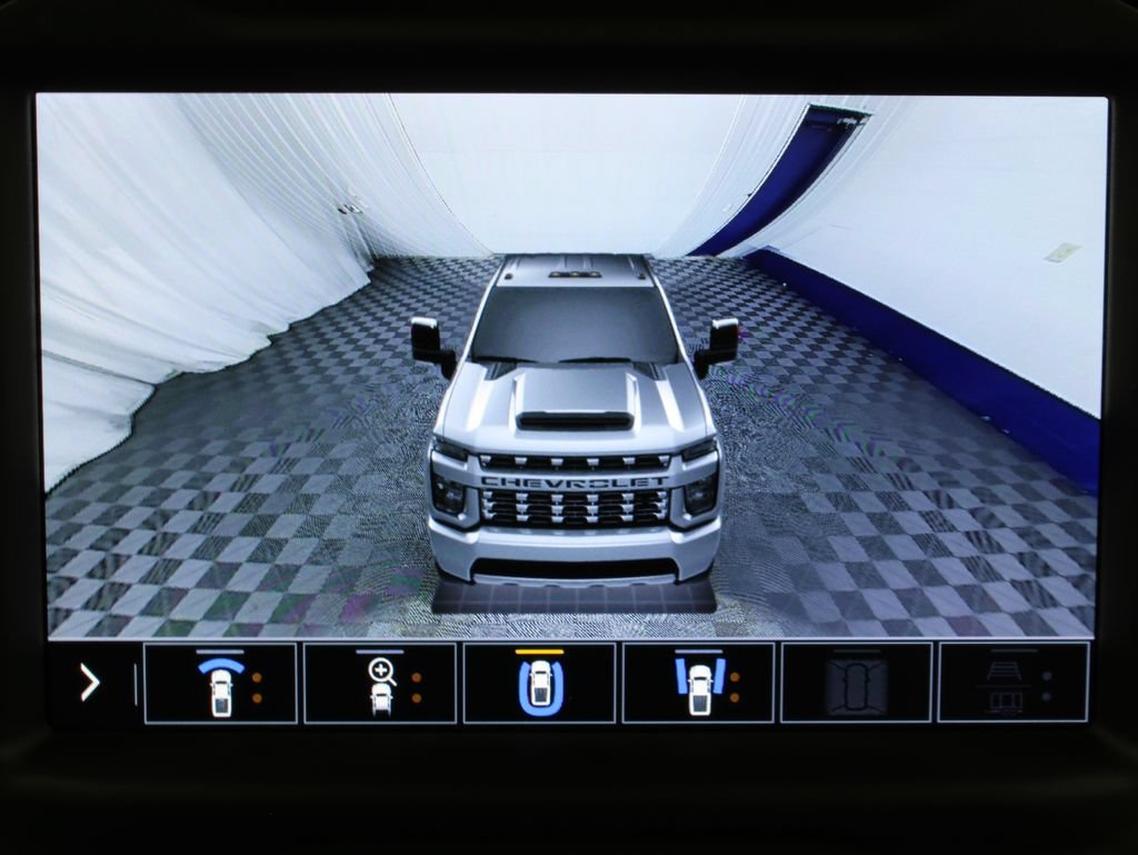 Used 2023 Chevrolet Silverado 3500 High Country w/ Technology Package AWD/4WD image 26