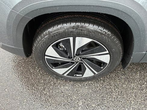 New 2026 Volkswagen Taos SE AWD/4WD image 27