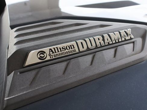 Used 2020 Chevrolet Silverado 2500 LTZ w/ LTZ Plus Package image 57