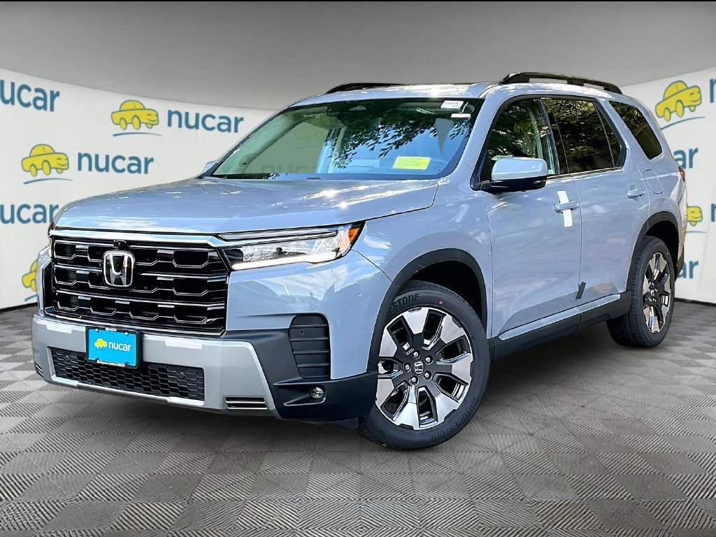 New 2026 Honda Pilot Touring image 3