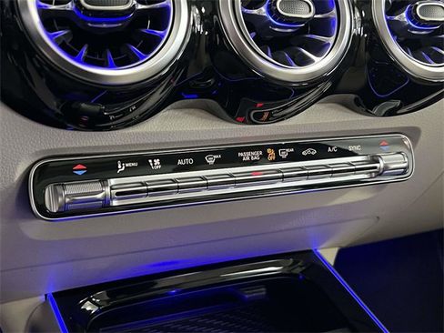 New 2026 Mercedes-Benz GLB 250 4MATIC image 28