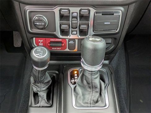 New 2026 Jeep Wrangler Unlimited Sport image 19