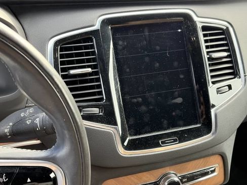 Used 2018 Volvo XC90 T6 Inscription w/ Convenience Package AWD/4WD image 6