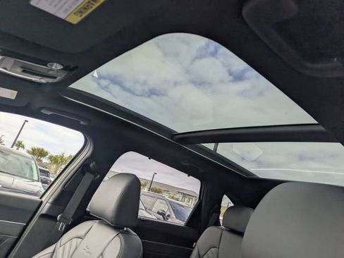 New 2026 Kia Sorento SX Prestige AWD/4WD image 19
