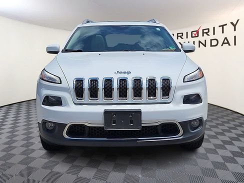 Used 2015 Jeep Cherokee Limited AWD/4WD image 2