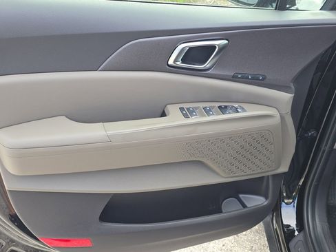 New 2026 Kia Carnival EX image 19