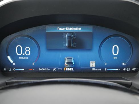 Certified 2025 Ford Escape Platinum AWD/4WD image 16