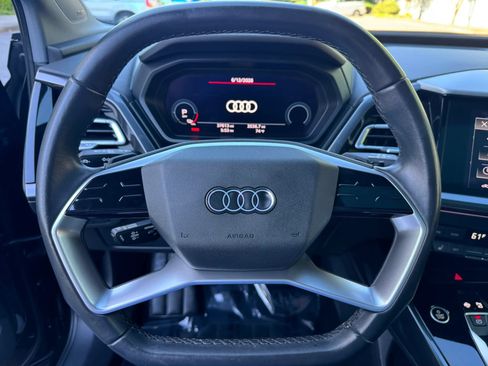 Used 2022 Audi Q4 e-tron Premium Plus w/ Premium Plus AWD/4WD image 33