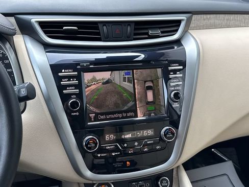 Used 2022 Nissan Murano SL AWD/4WD image 34
