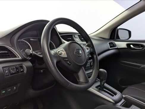 Used 2018 Nissan Sentra S FWD image 21