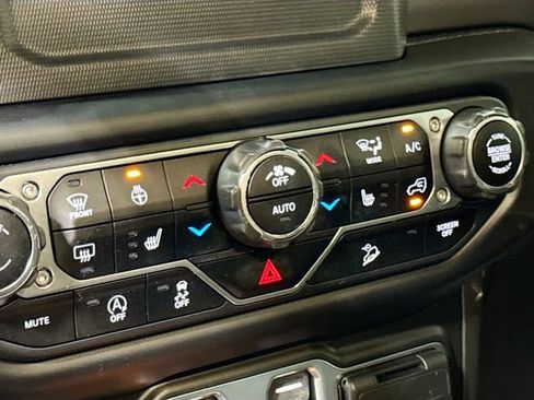 Used 2020 Jeep Wrangler Unlimited Sport S image 21