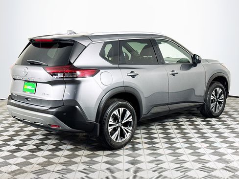 Used 2021 Nissan Rogue SV w/ Premium Package AWD/4WD image 10