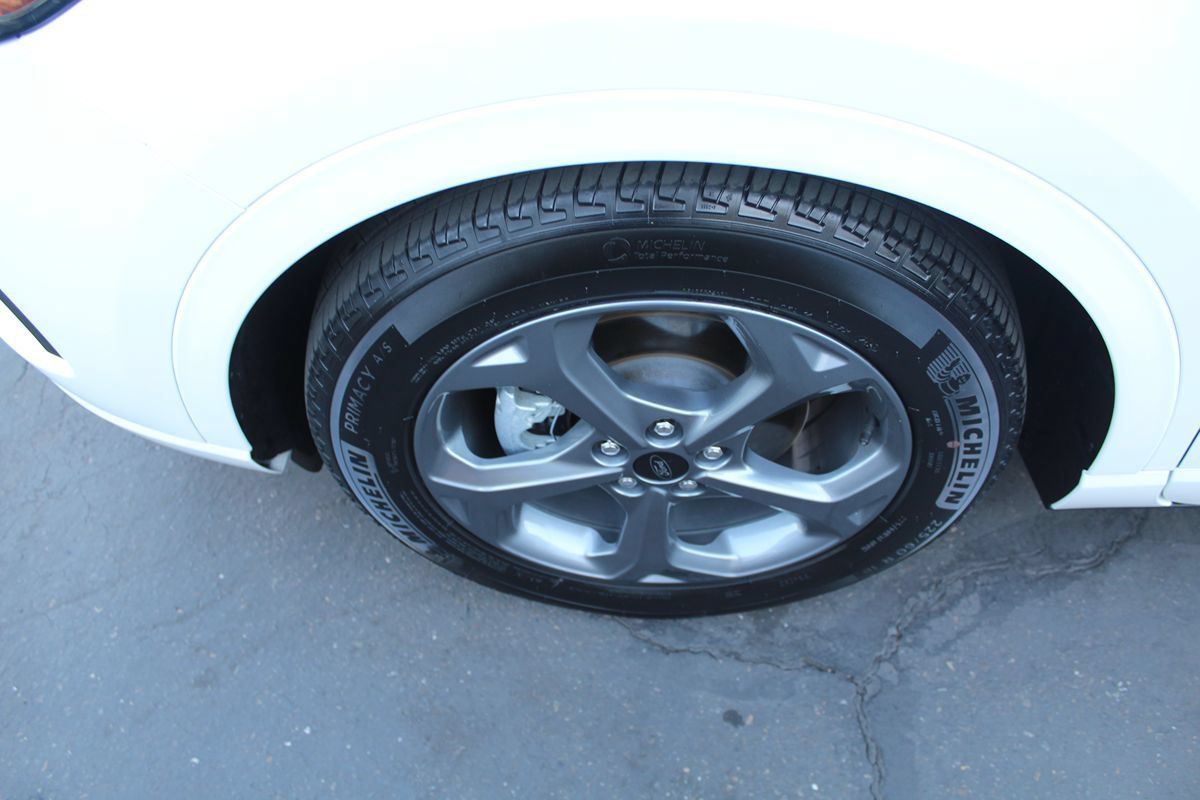 Used 2024 Ford Escape ST-Line w/ Equipment Group 301A FWD image 11